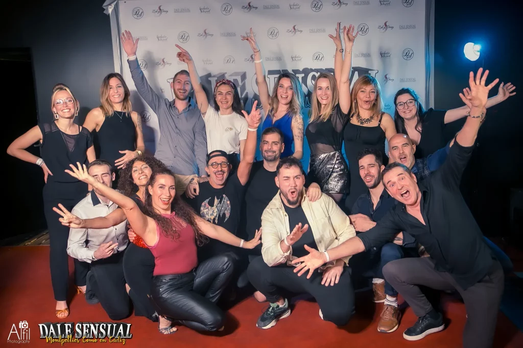 Association à la rochelle au dale sensual